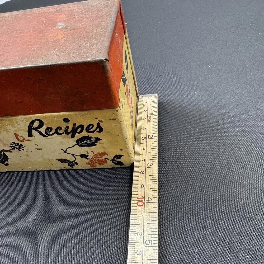 Vintage Tin Metal Recipe Box by‎ Ohio Art, Hall Red Poppy Pattern